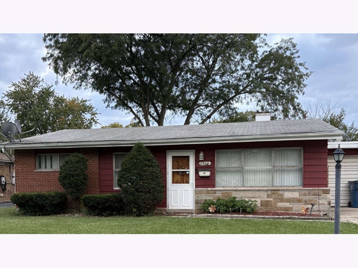  For Sale Calumet City Illinois, 1512 Freeland Avenue