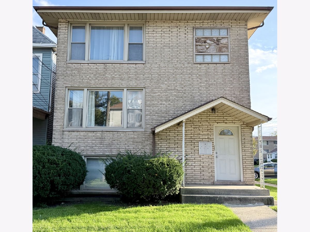  For Rent Blue Island Illinois, 2231 Prairie
