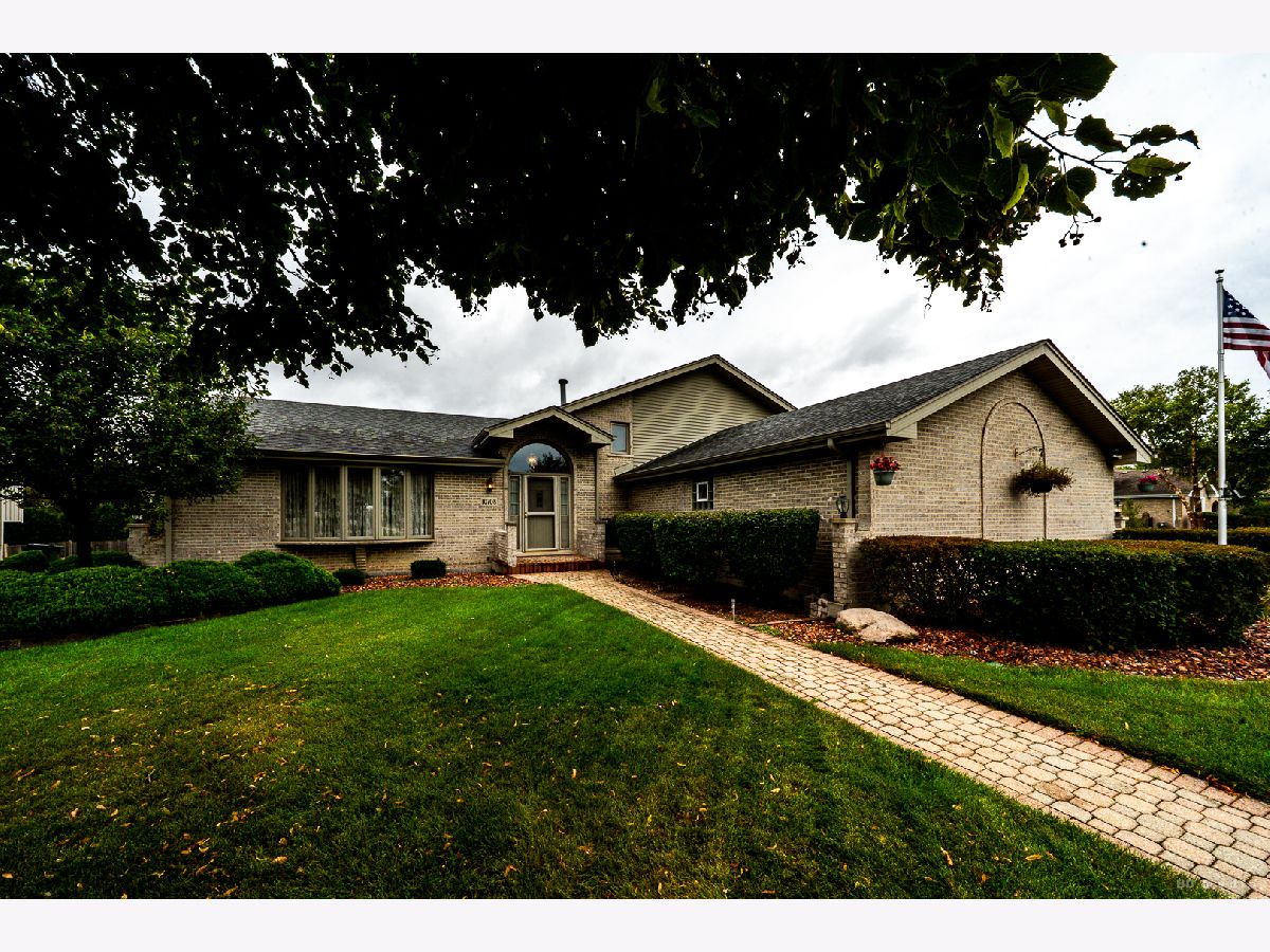  For Sale Mokena Illinois, 10708 Willow Avenue