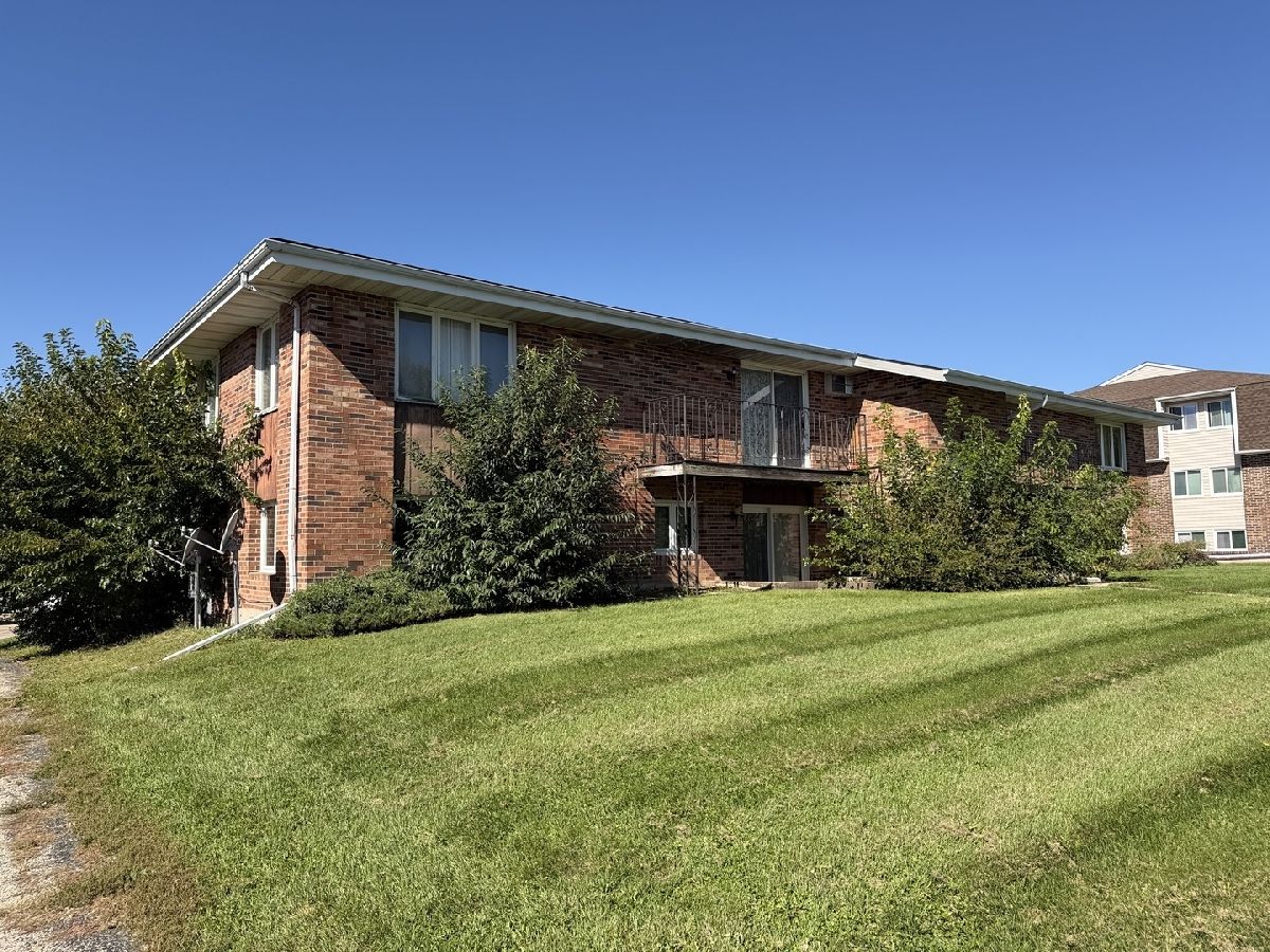 For Sale Freeport Illinois, 1768 Hance Drive