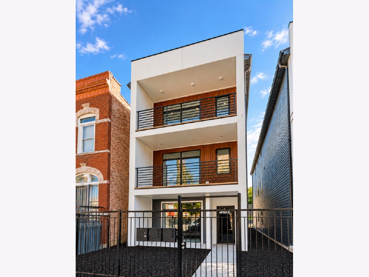  For Sale Chicago Illinois, 2917 Arthington Street