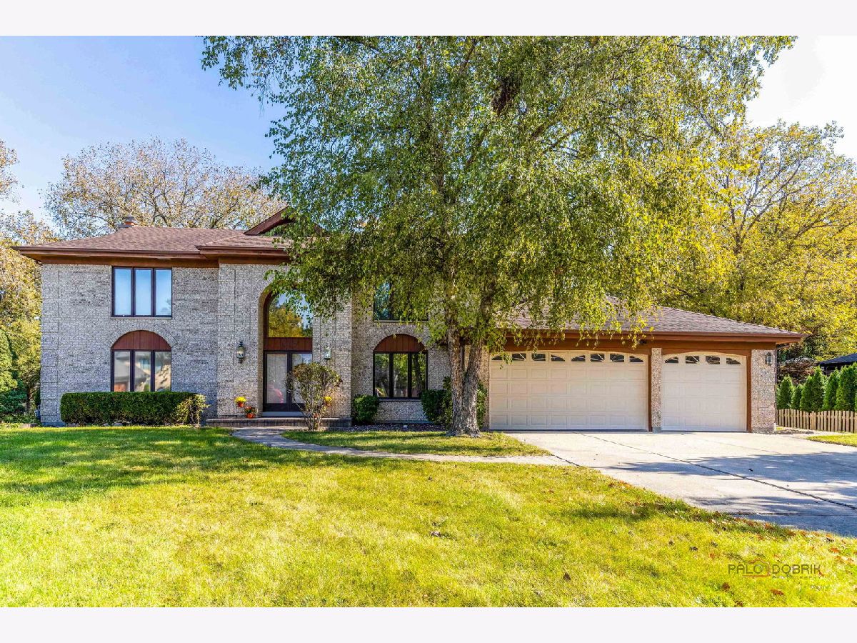  For Sale Prospect Heights Illinois, 207 Linden Road