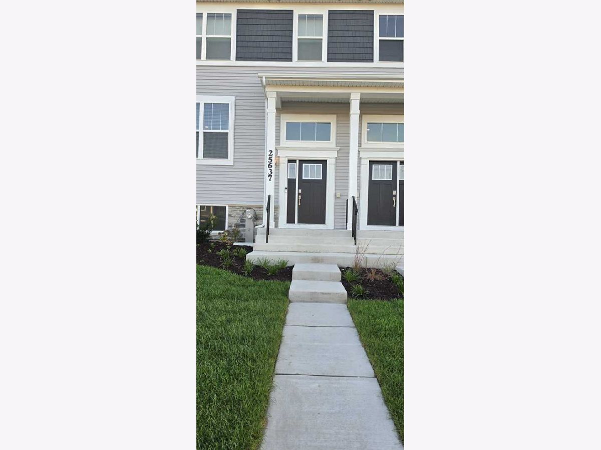  For Rent Plainfield Illinois, 25637 Wakefield