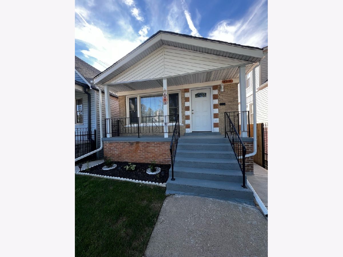  For Sale Chicago Illinois, 6340 Bell Avenue