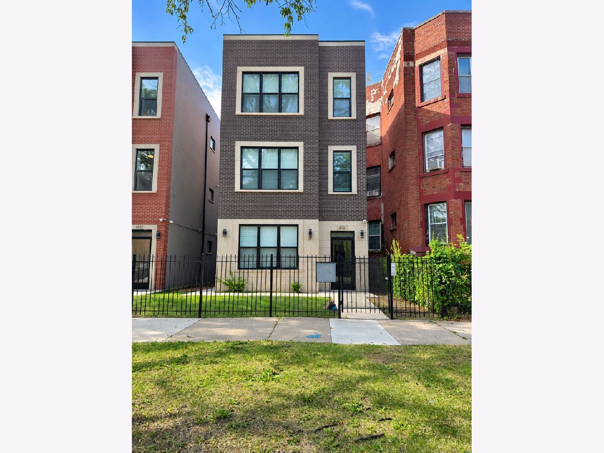  For Rent Chicago Illinois, 4950 Michigan