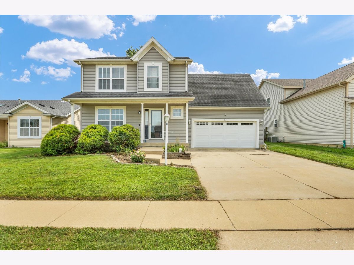  For Sale Champaign Illinois, 4103 Pebblebrook Lane