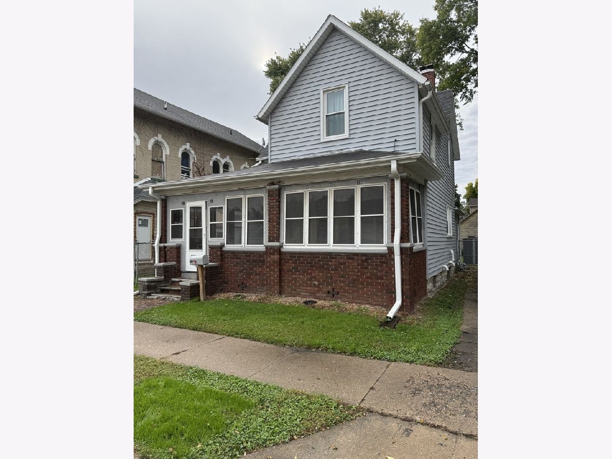  For Sale Dixon Illinois, 606 3rd Street