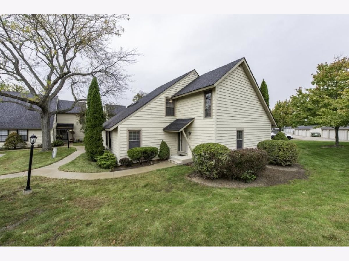  For Rent Gurnee Illinois, 617 Whitney