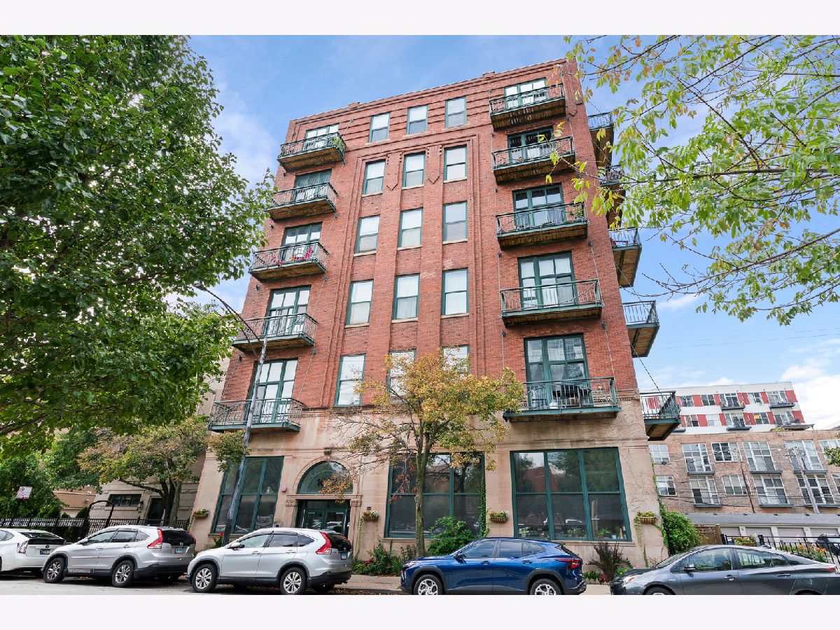  For Sale Chicago Illinois, 1632 Indiana Avenue