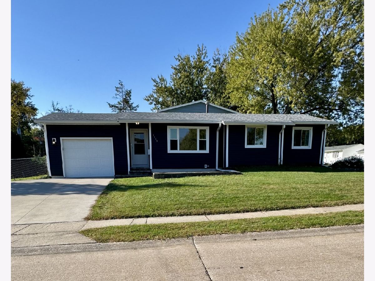  For Rent Bettendorf Iowa, 1969 Queens