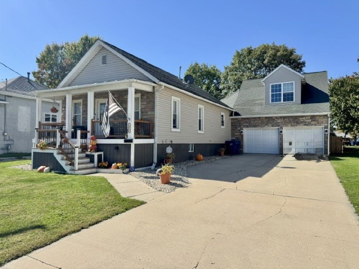  For Sale Lasalle Illinois, 1903 Laharpe Street