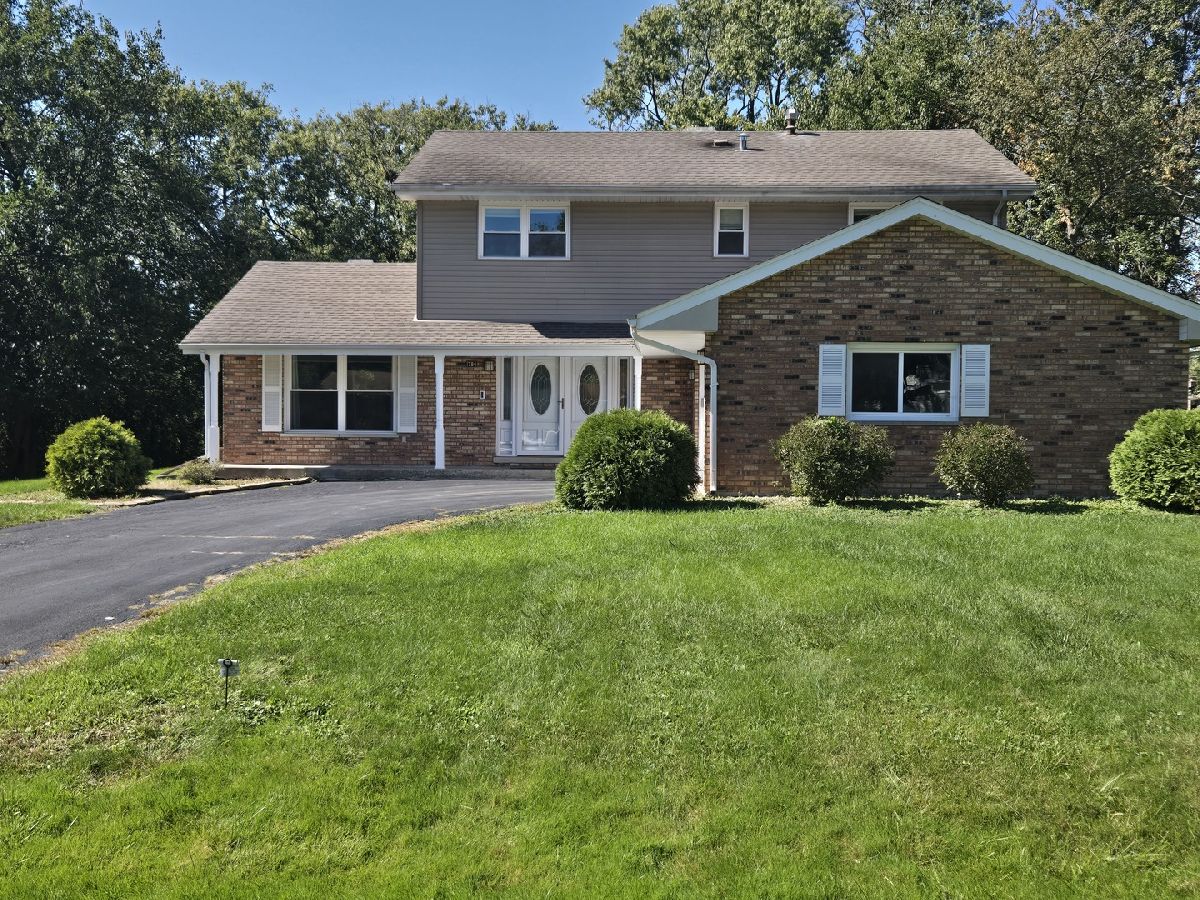  For Sale Olympia Fields Illinois, 784 Exmoor Road