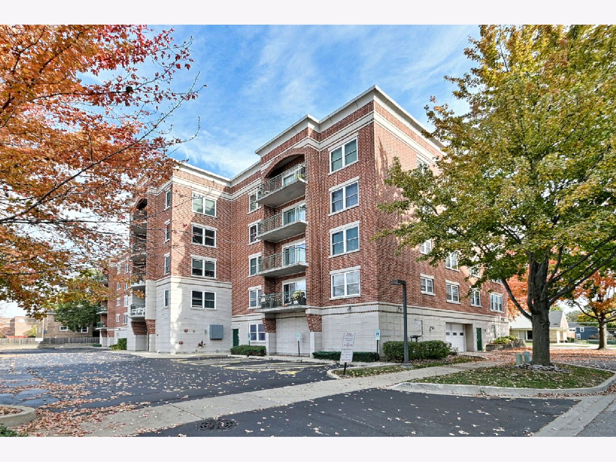  For Sale Palatine Illinois, 104 Plum Grove Road