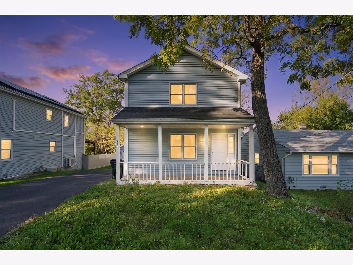  For Sale Mundelein Illinois, 626 Pleasure Drive