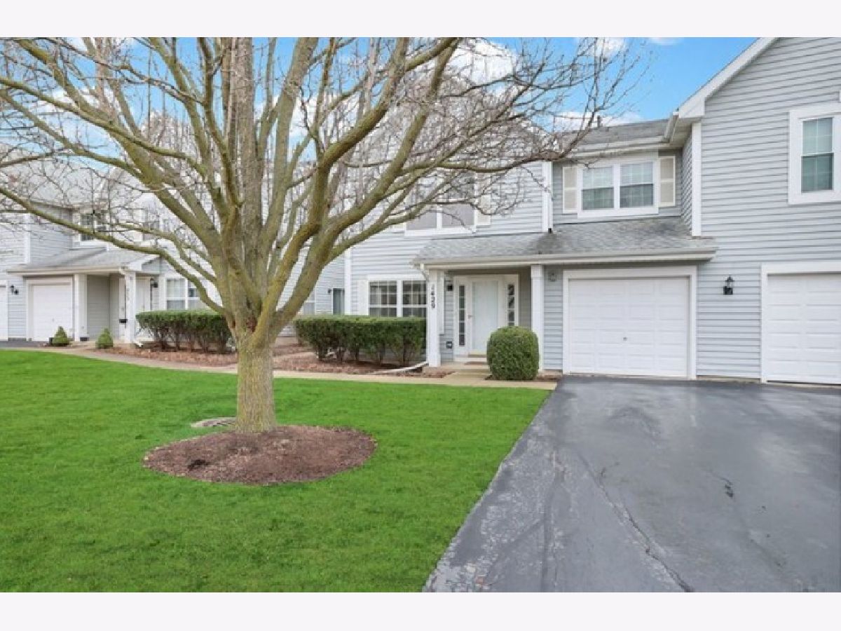  For Rent Mundelein Illinois, 1342 Orleans