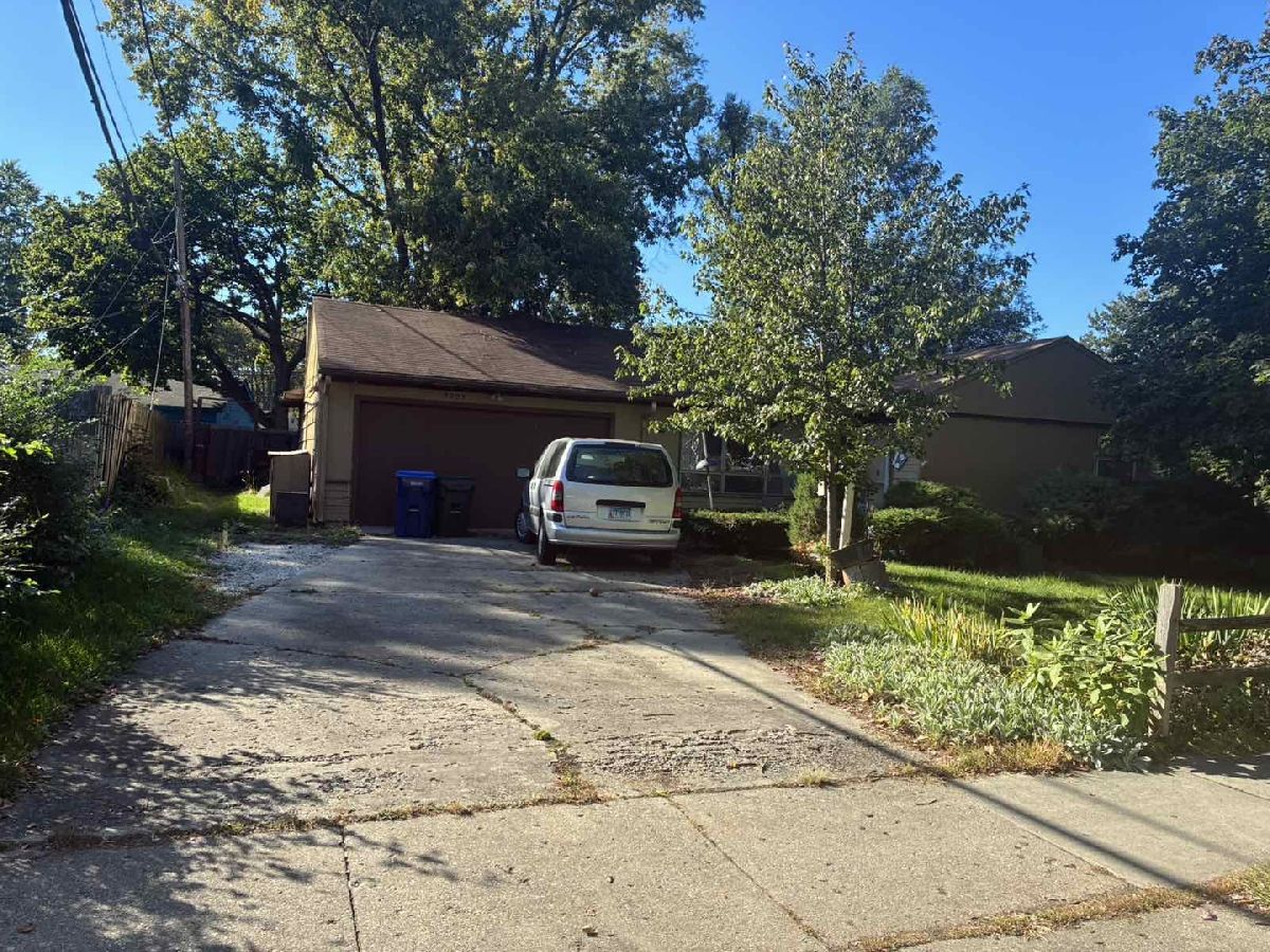  For Sale Rolling Meadows Illinois, 3303 Meadow Drive