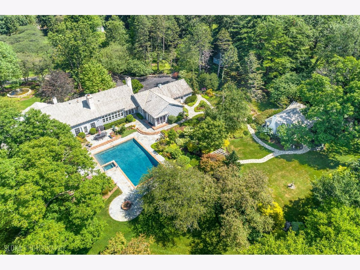  For Sale Barrington Hills Illinois, 373 County Line Road