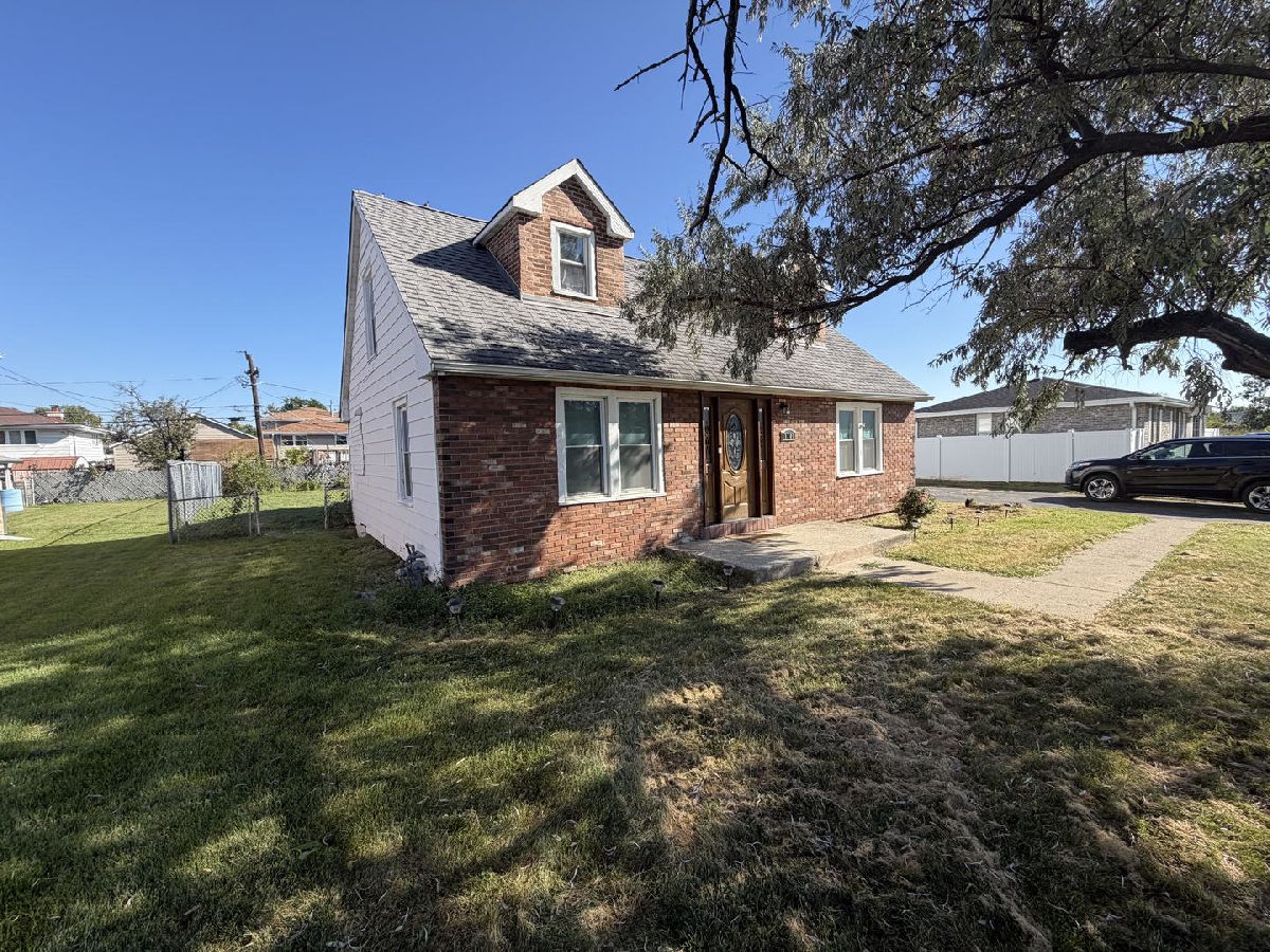  For Sale Bridgeview Illinois, 7700 83rd Street