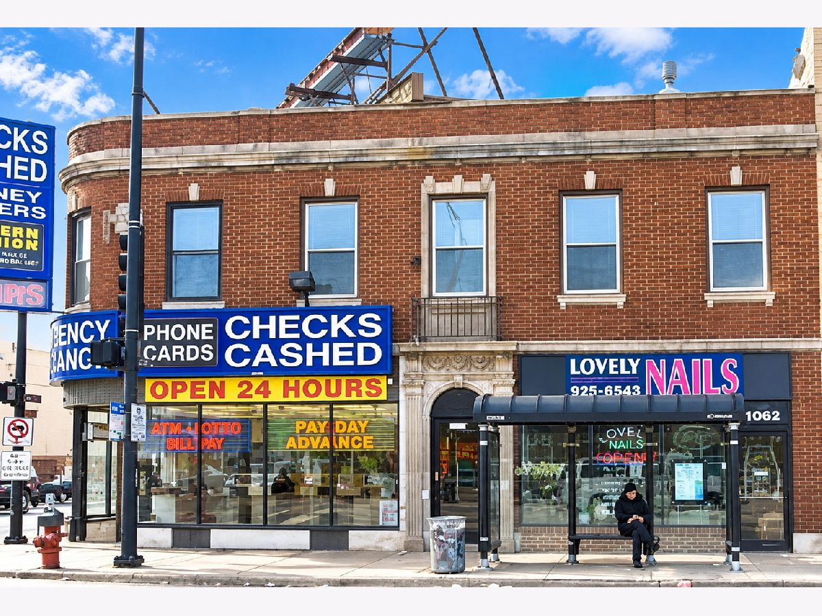  For Rent Chicago Illinois, 7054 Western