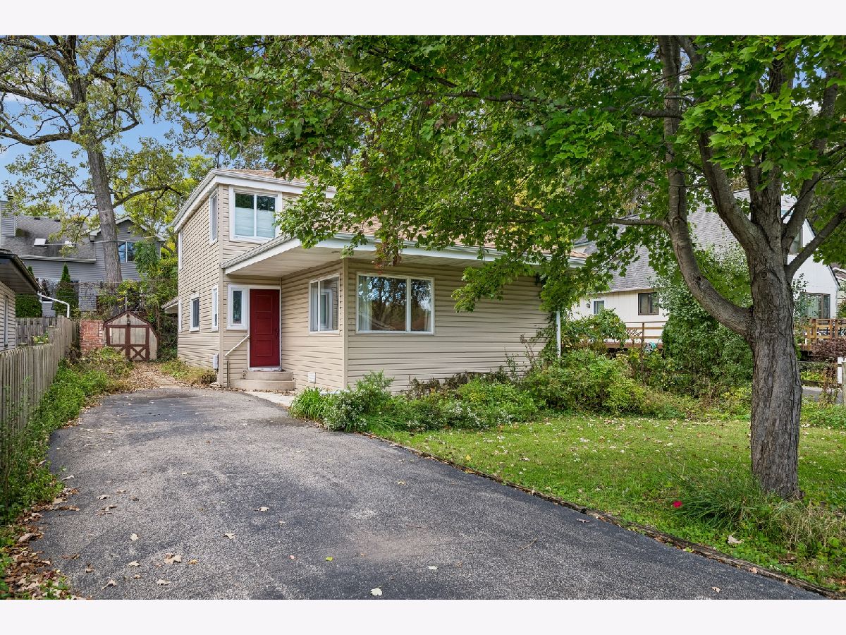  For Sale Wauconda Illinois, 907 Jackson Avenue
