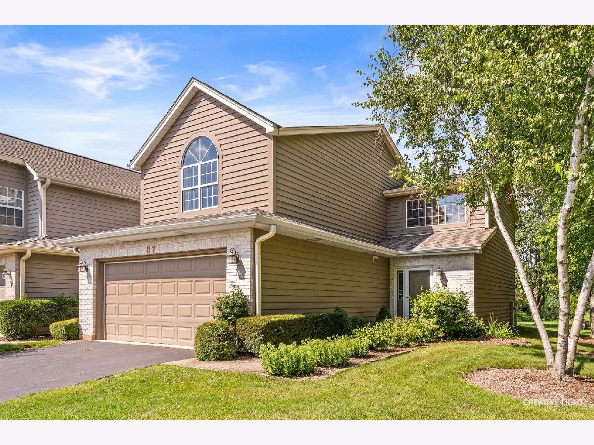  For Sale Naperville Illinois, 87 Townsend Circle