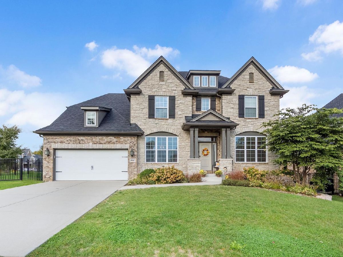 Homes For Sale Parkside Square Orland Park Illinois, 10048 El Cameno Real Drive