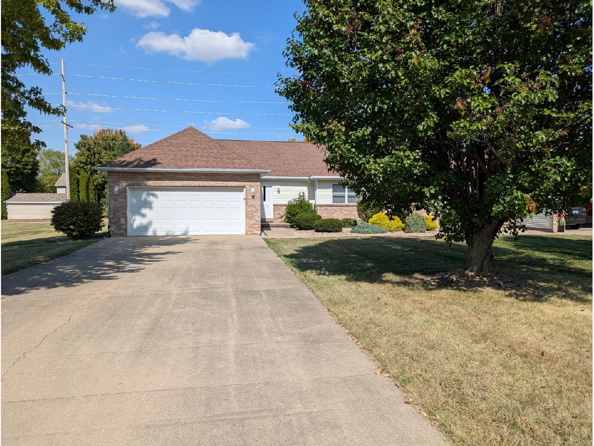  For Rent Utica Illinois, 703B Burgess