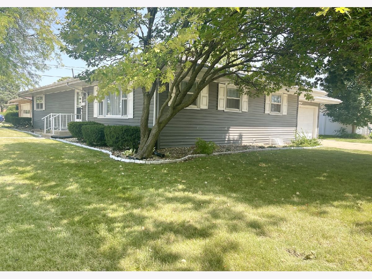  Sold Peru Illinois, 2405 Plum
