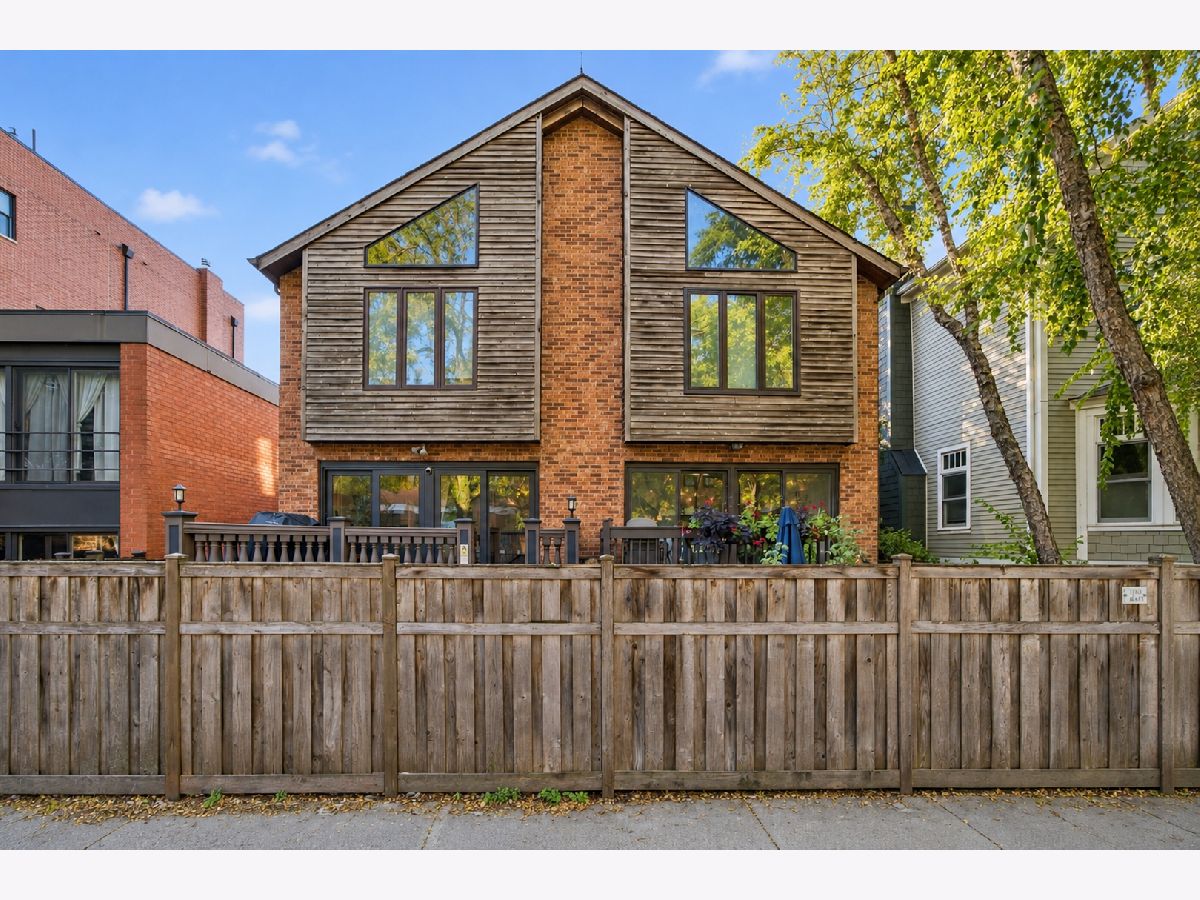 Townhomes & Condos & Homes For Sale Sheffields Chicago Illinois, 1708 Orchard Street