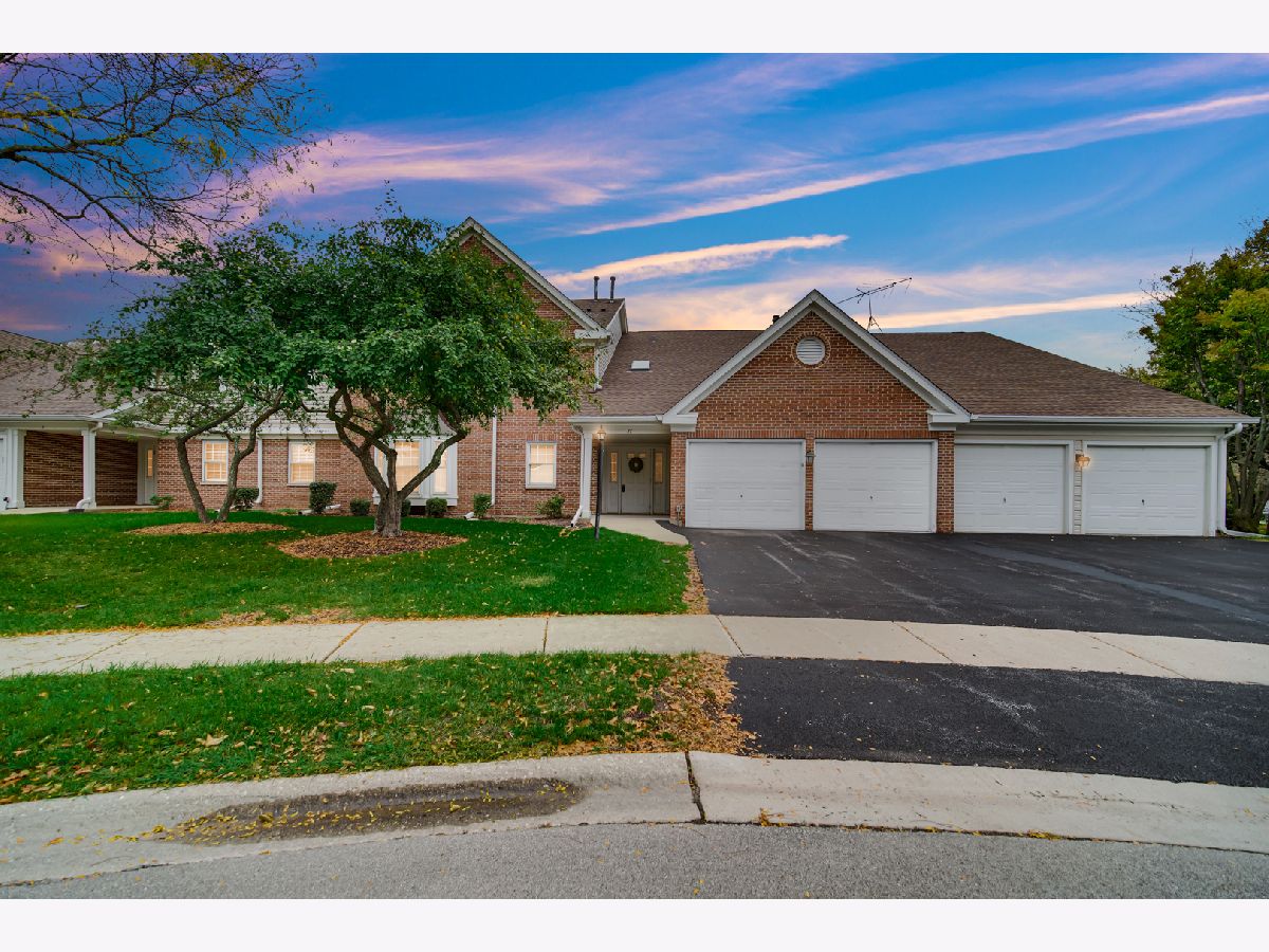  For Sale Schaumburg Illinois, 37 Ashburn Court