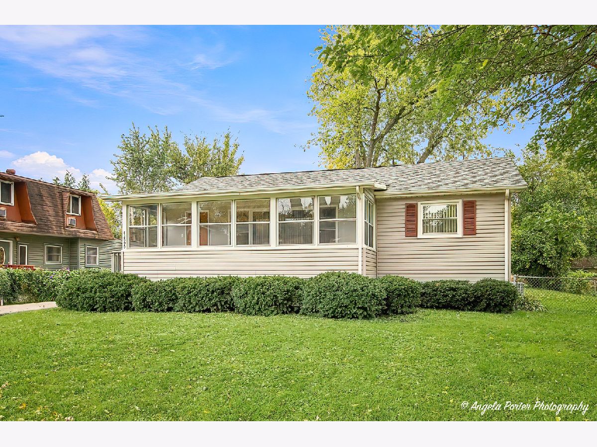 For Sale Antioch Illinois, 42690 Lake Drive