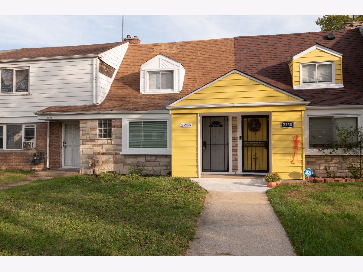  For Sale Chicago Illinois, 2236 96th Street