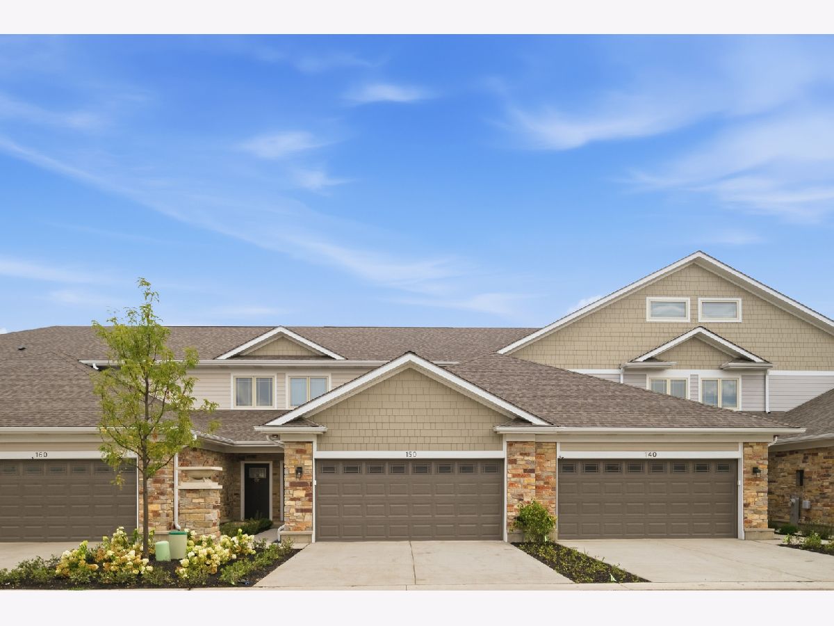  For Sale Wheeling Illinois, 260 Violet Lane