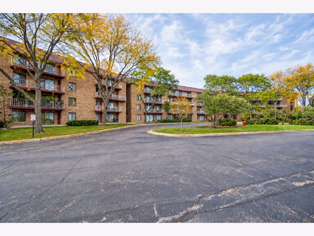  For Sale Rolling Meadows Illinois, 5400 Astor Lane