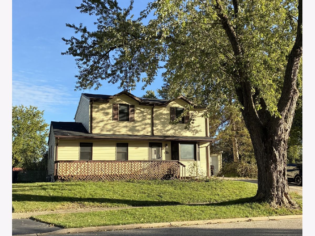  For Sale Wauconda Illinois, 1040 Larkdale