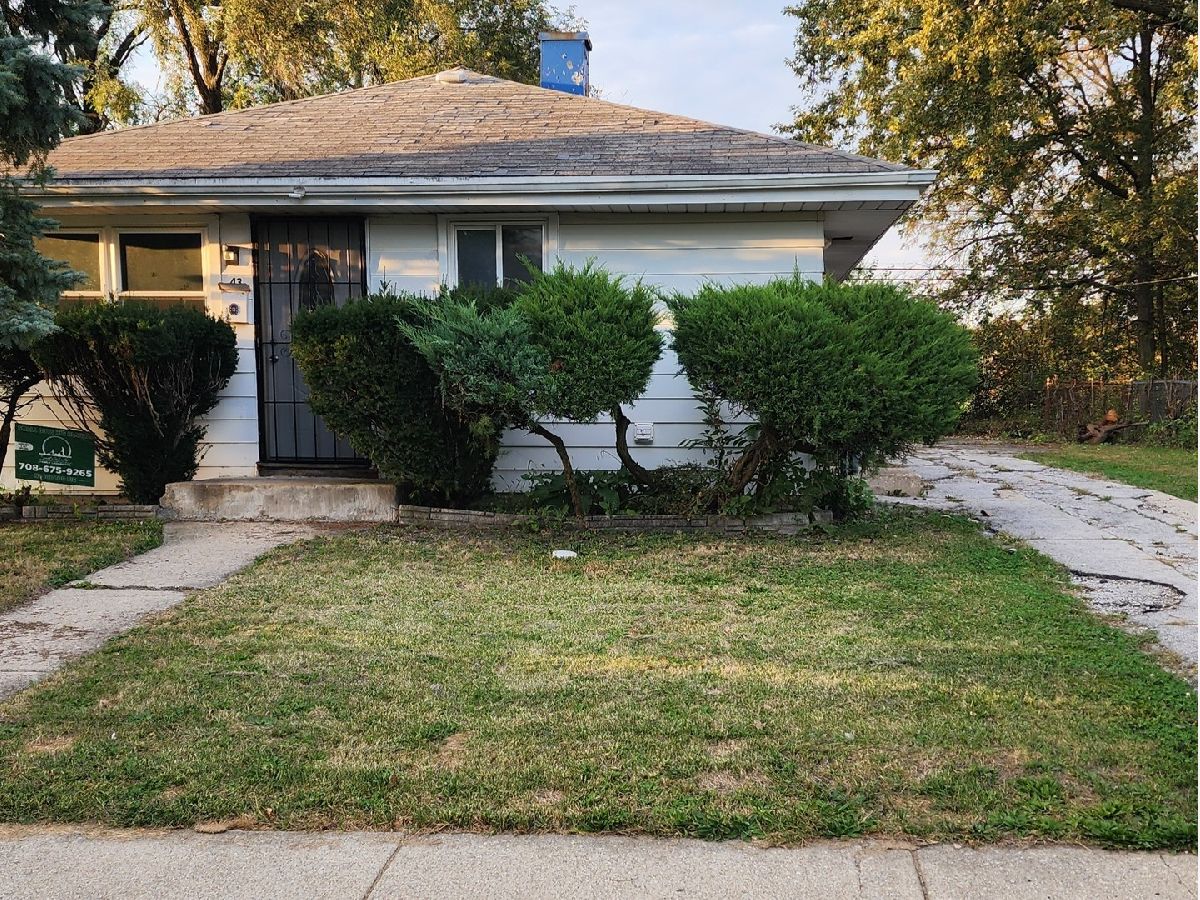  For Sale Dixmoor Illinois, 43 141st Street