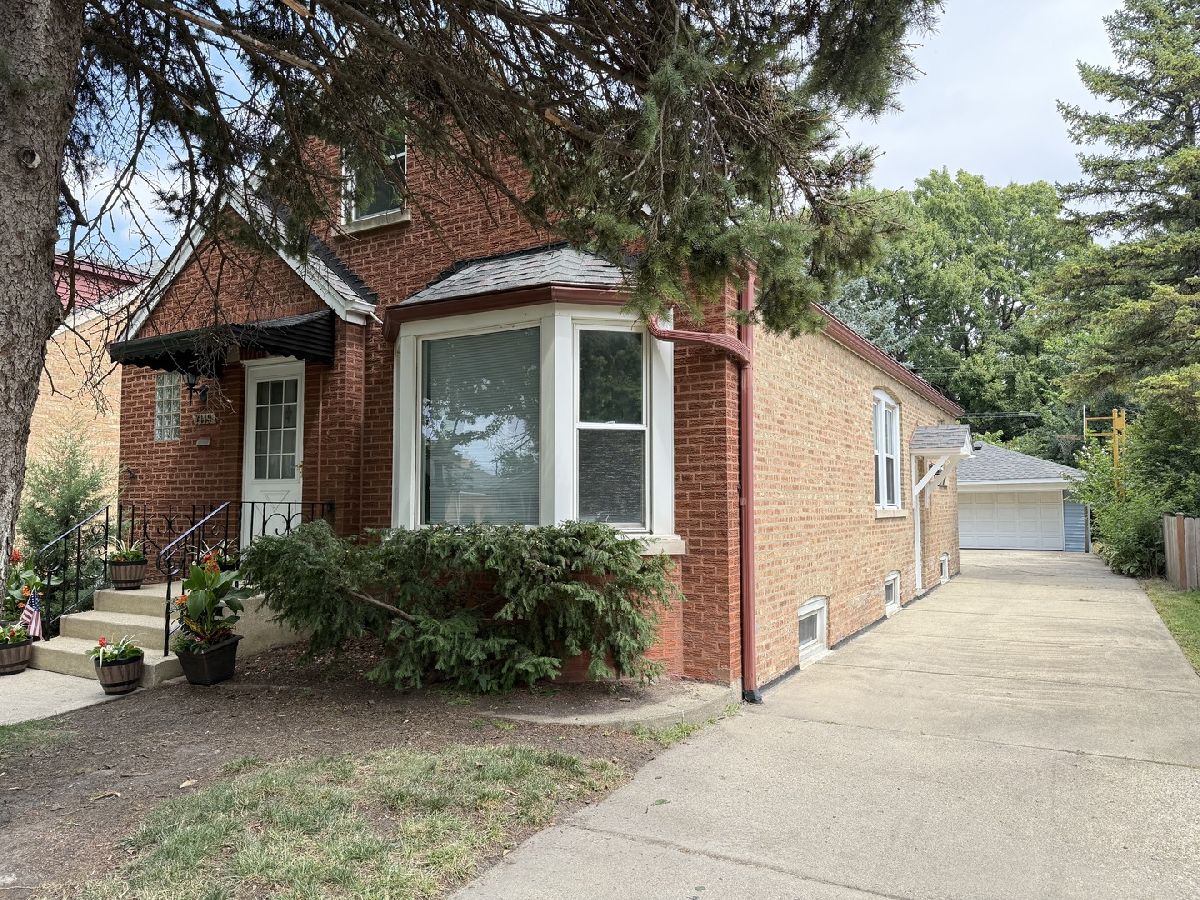  For Rent Chicago Illinois, 7119 Merrimac