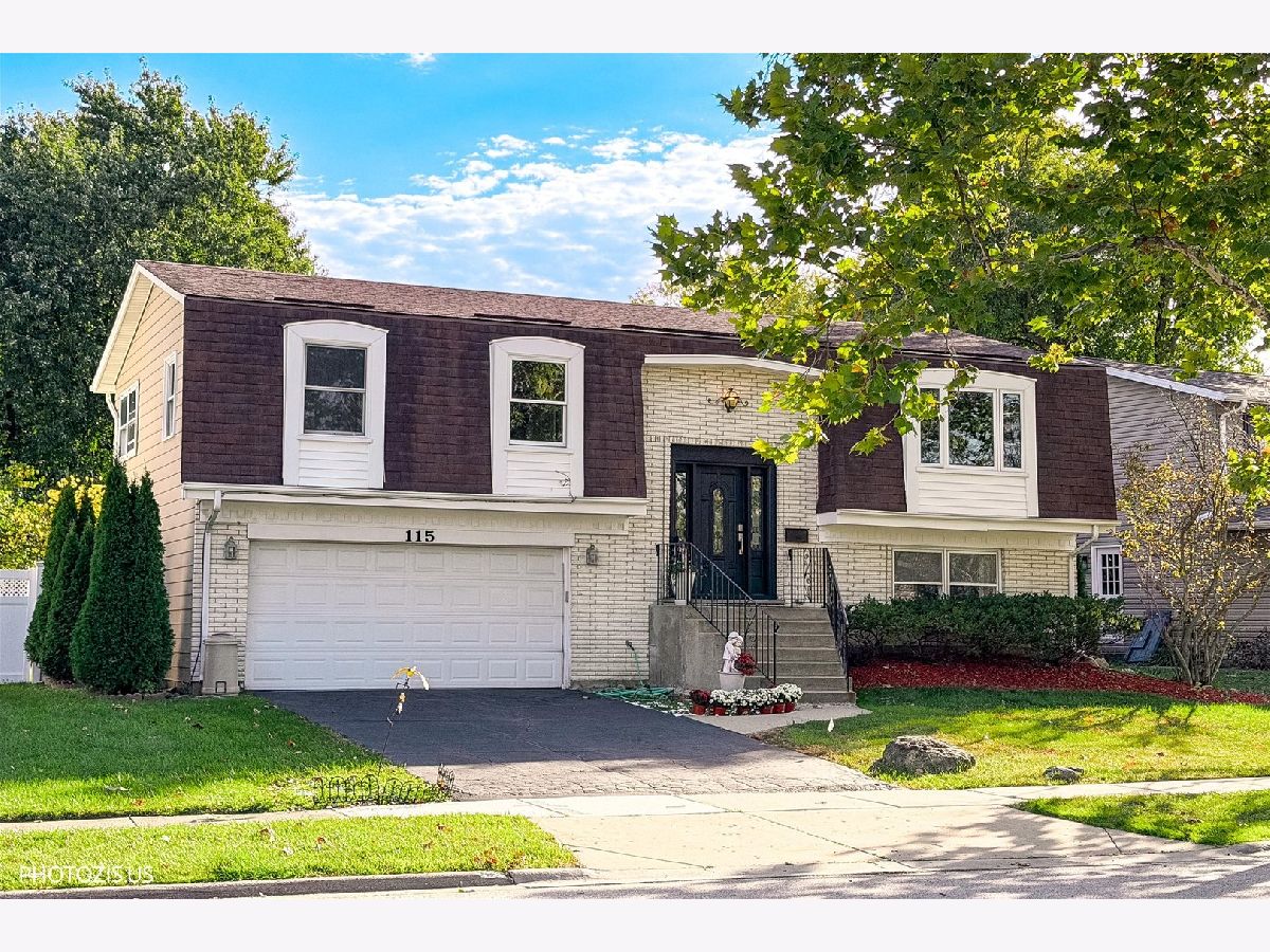  For Sale Palatine Illinois, 115 King George Court