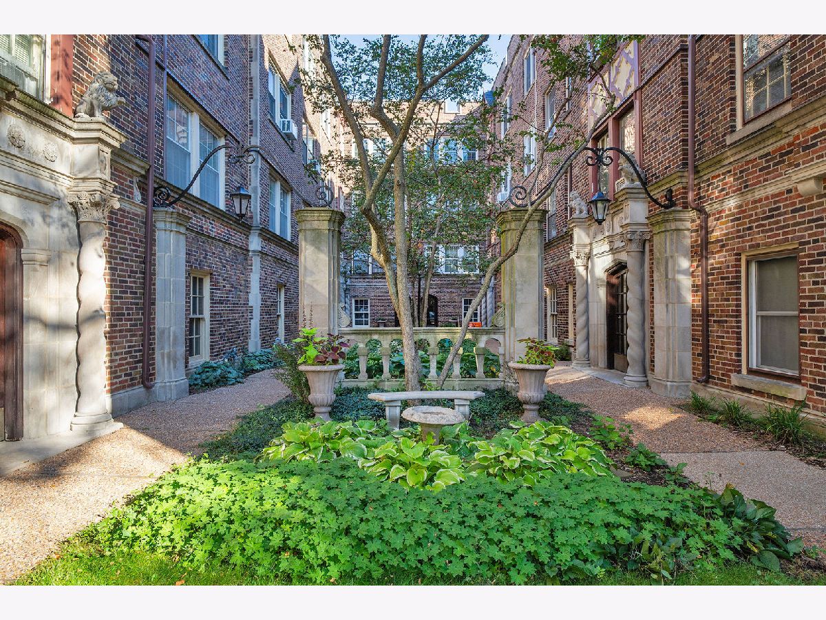  For Sale Evanston Illinois, 1219 Hull Terrace