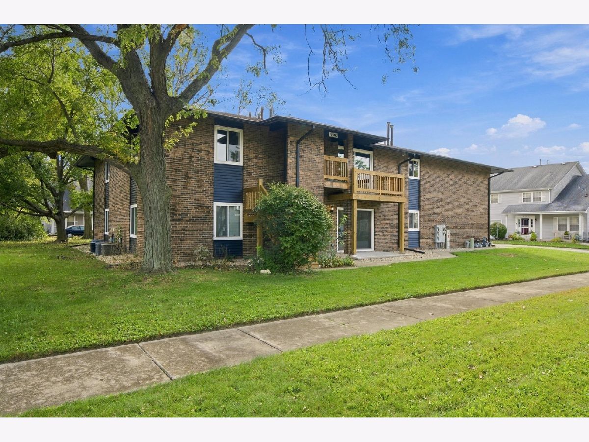  For Sale Country Club Hills Illinois, 19405 Oakwood Avenue