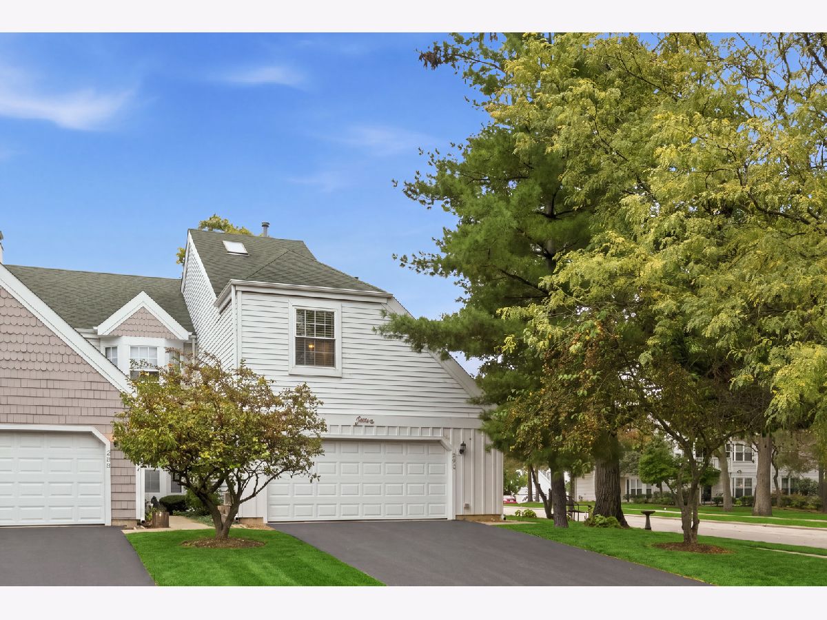  For Sale Wauconda Illinois, 290 Oak Bluff Court
