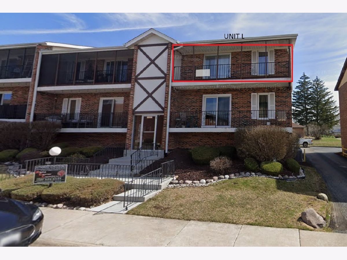  For Sale Palos Hills Illinois, 11277 Moraine Drive