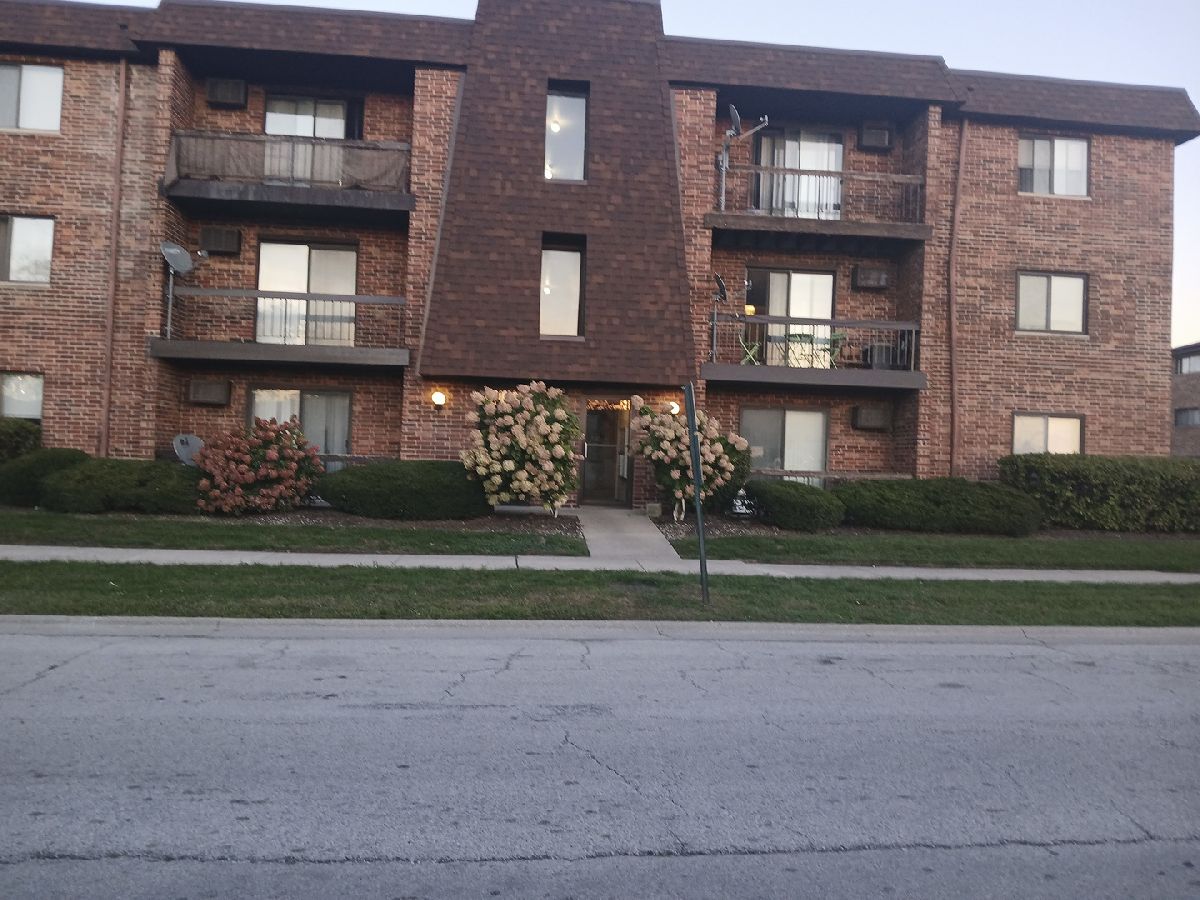  For Sale Burnham Illinois, 14545 Manistee Avenue