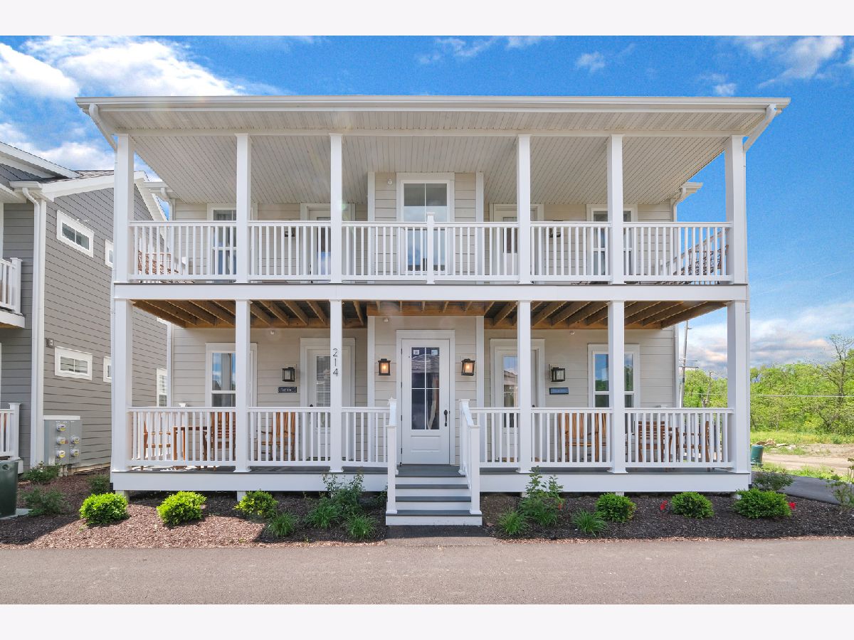 Homes & Condos & Townhomes For Rent Heritage Harbor Ottawa Illinois, 214 Great Loop