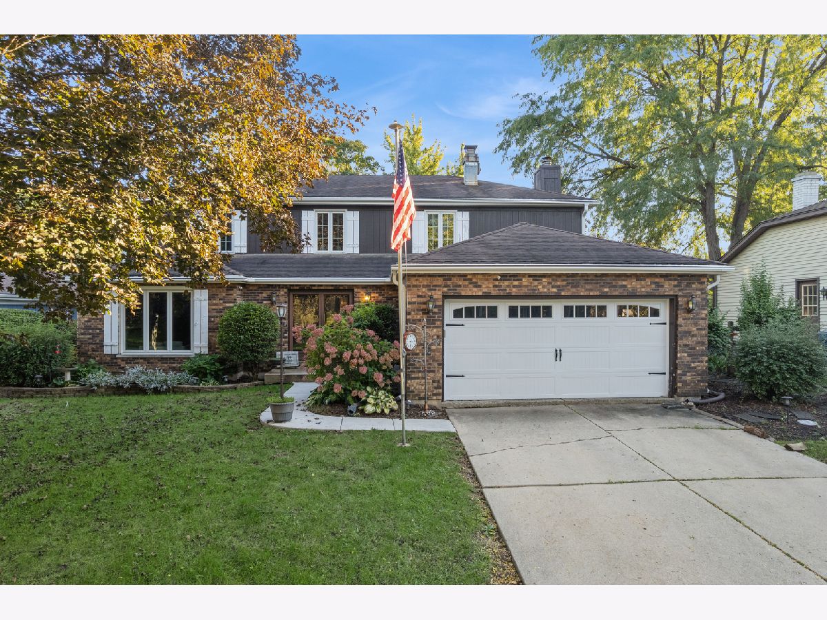  For Sale Bartlett Illinois, 162 Amherst Drive