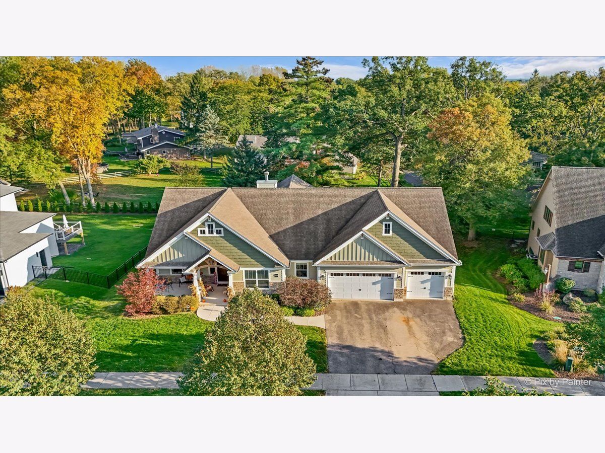  For Sale Elgin Illinois, 209 Burr Oak Circle