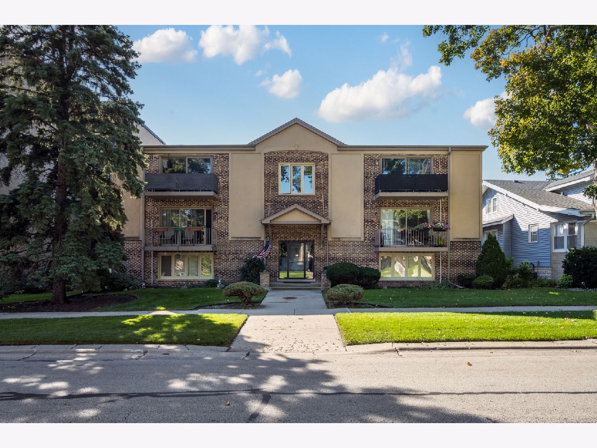  For Sale Des Plaines Illinois, 1611 Ashland Avenue