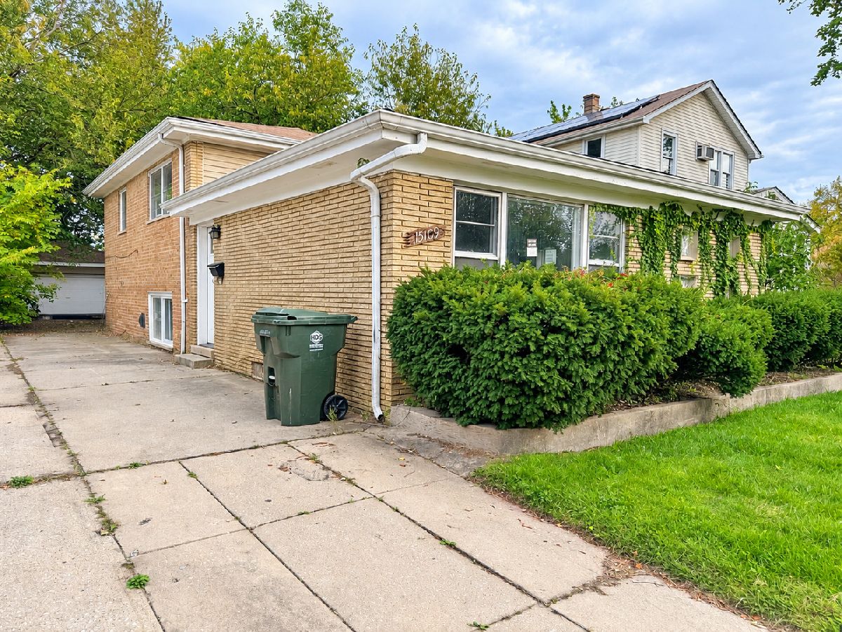  For Rent Dolton Illinois, 15109 Irving
