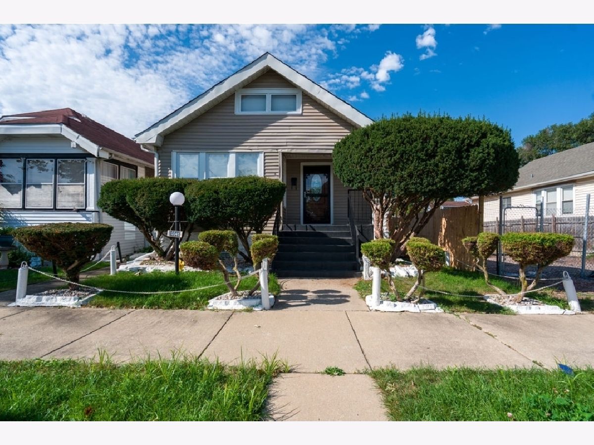 Homes For Rent Fernwood Chicago Illinois, 10046 Perry