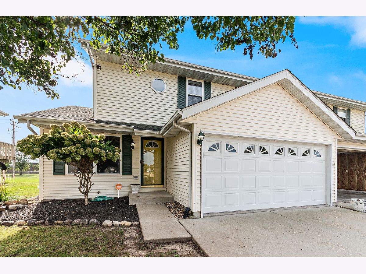  For Sale Ottawa Illinois, 1113 Sunridge Drive